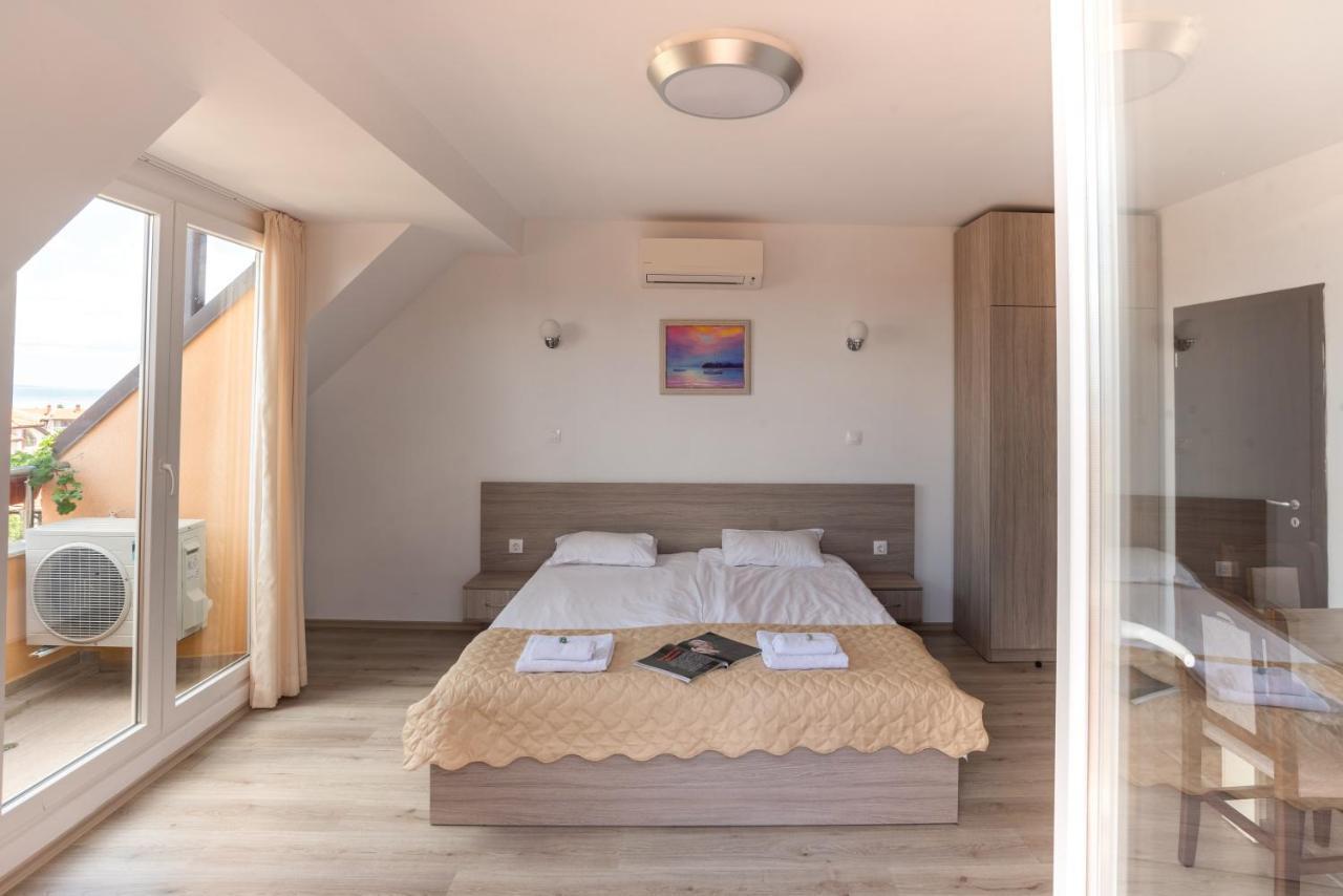 Boutique Wellness Hotel Ambrosia Chernomorets Exterior photo