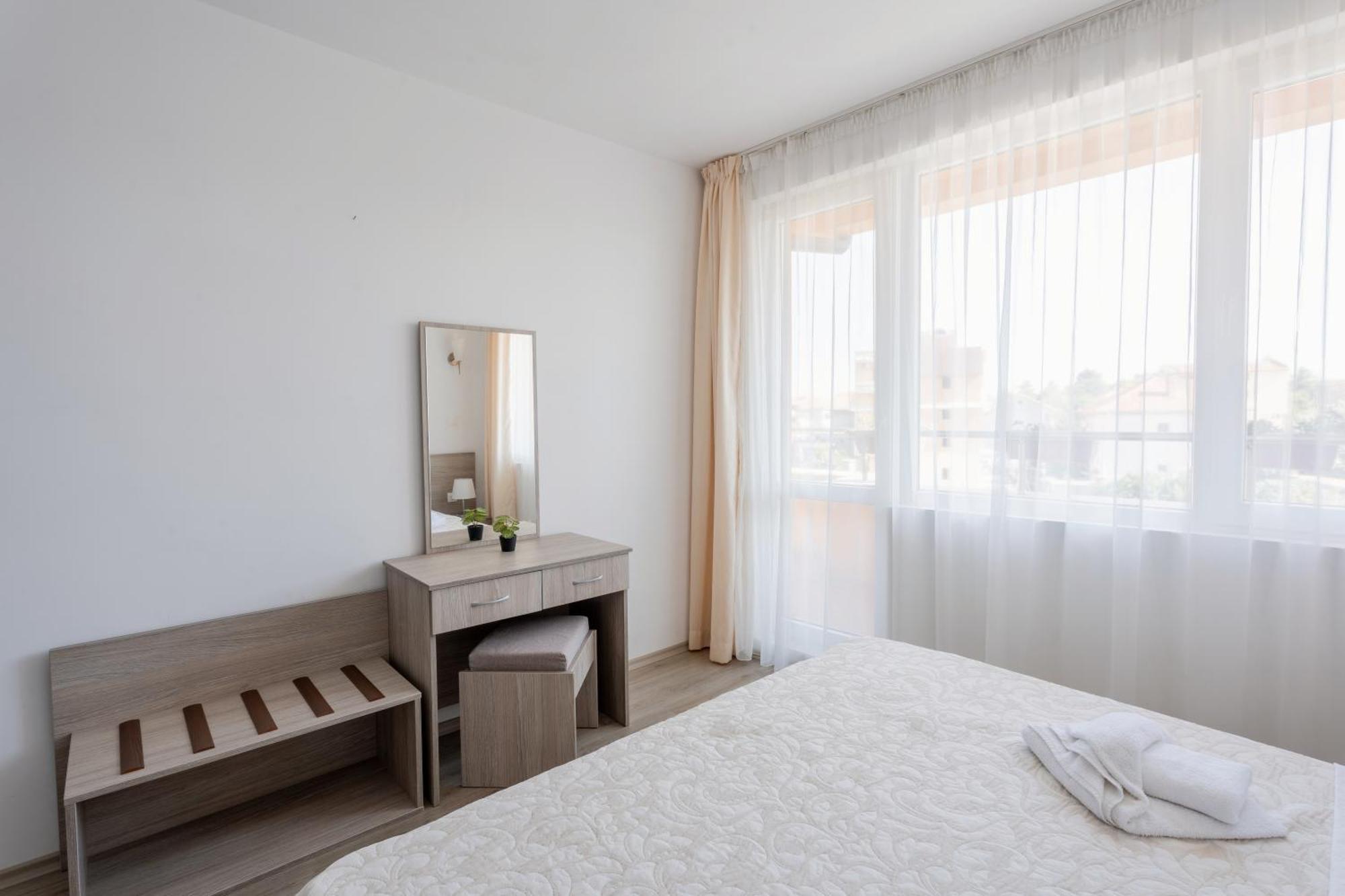 Boutique Wellness Hotel Ambrosia Chernomorets Exterior photo